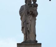 450px-Valladolid_colegio_San_Jose_estatua_atico_lou